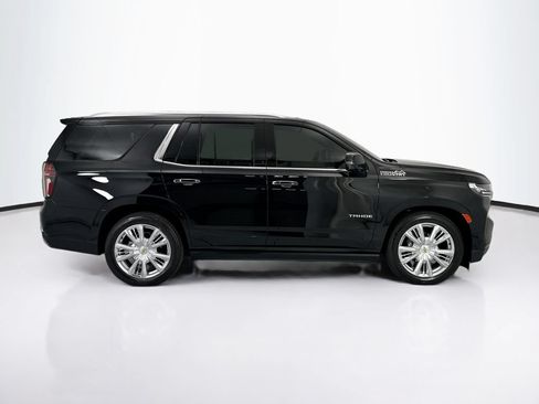 Used 2024 Chevrolet Tahoe High Country AWD/4WD image 4