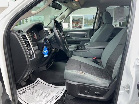 Used 2015 RAM 1500 Big Horn AWD/4WD image 23