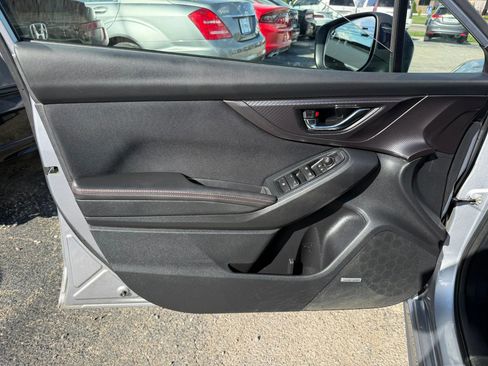 Used 2017 Subaru Impreza 2.0i Sport image 9