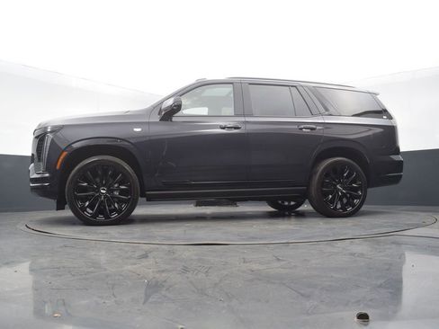 Certified 2026 Cadillac Escalade Platinum Sport w/ LPO, ONYX Package image 49