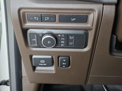 Used 2022 Ford F150 King Ranch w/ FX4 Off-Road Package AWD/4WD image 26