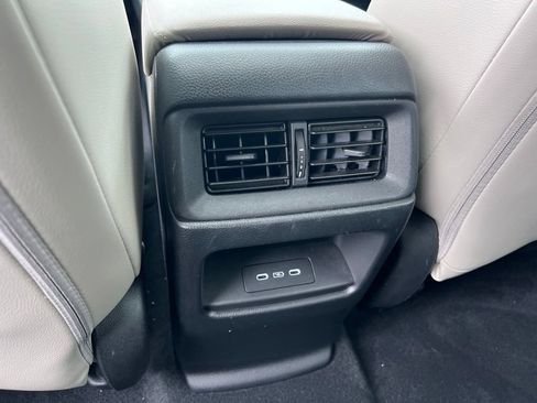 Used 2024 Honda CR-V EX-L image 20