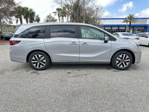 New 2026 Honda Odyssey EX-L image 7