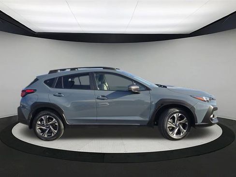 Certified 2024 Subaru Crosstrek 2.0i Premium image 8