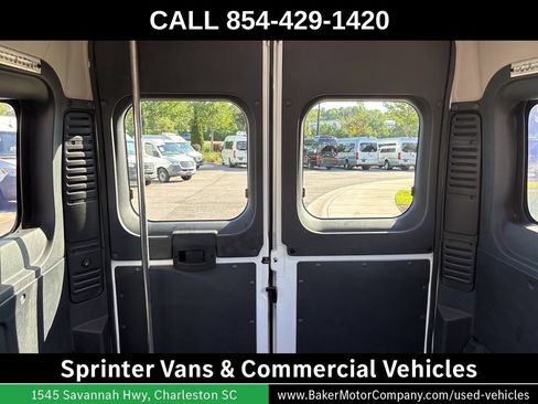 Used 2019 RAM ProMaster 3500 w/ Premium Appearance Group FWD image 32