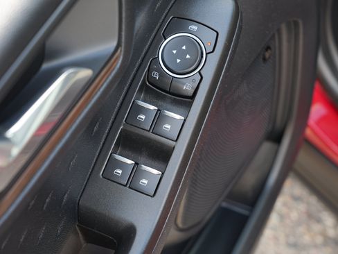 Used 2020 Ford Escape Titanium AWD/4WD image 18