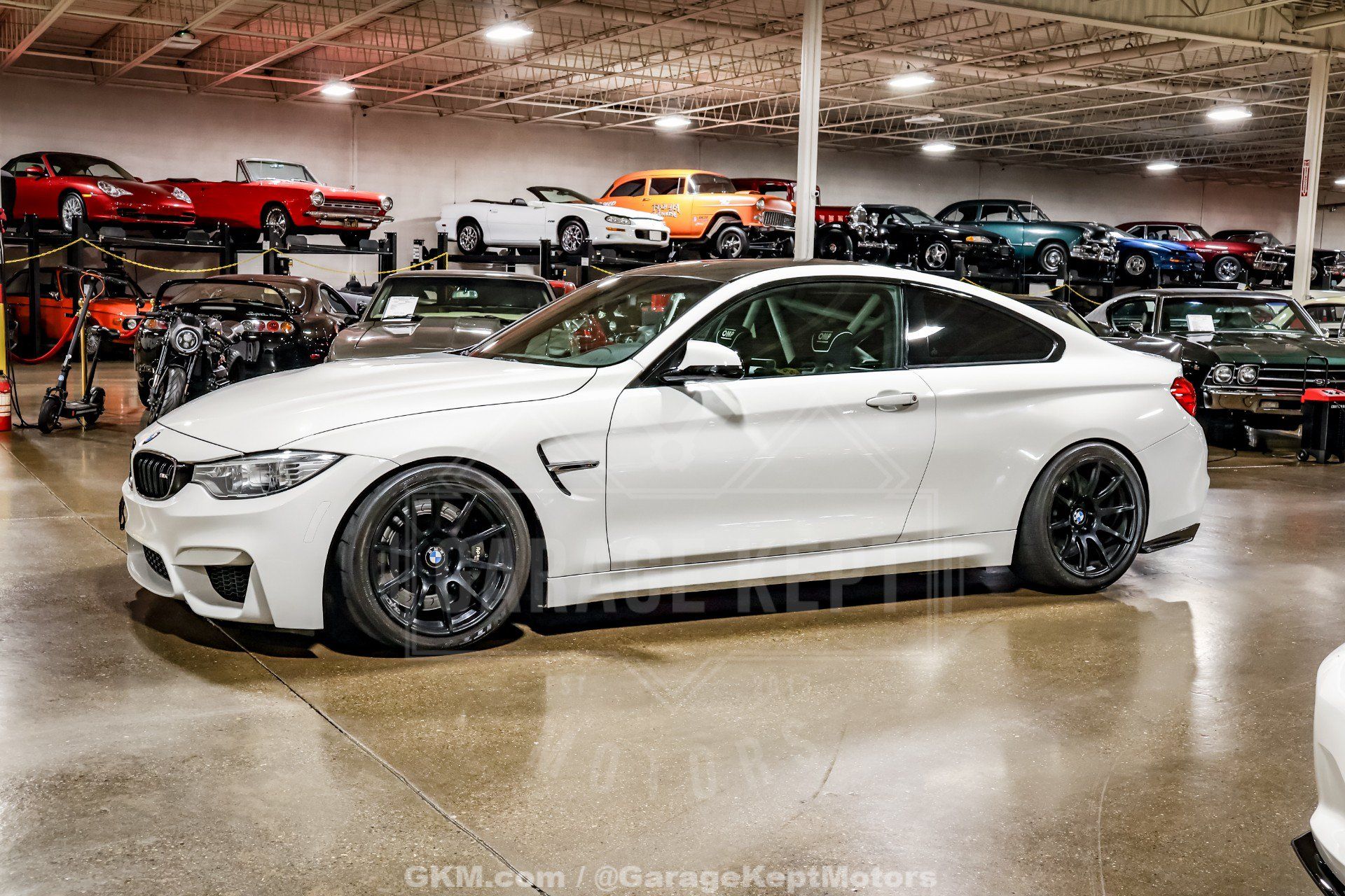 Used 2015 BMW M4 Coupe RWD image 4