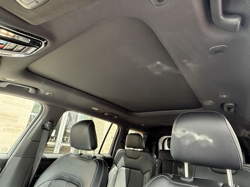Used 2023 Jeep Grand Cherokee L Overland AWD/4WD image 23