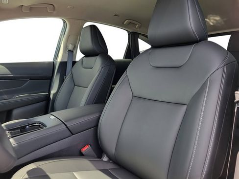 New 2025 Nissan Murano SV image 16