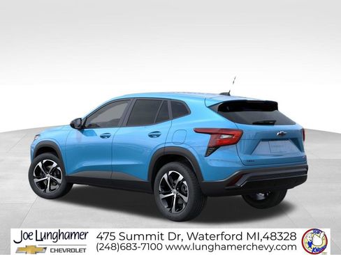 New 2026 Chevrolet Trax RS FWD image 3