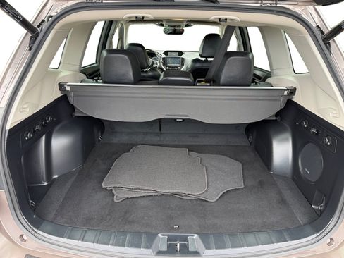 Certified 2022 Subaru Forester Limited w/ Popular Package #2 AWD/4WD image 17