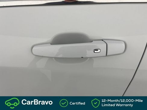 Used 2018 Chevrolet Equinox LT AWD/4WD image 14