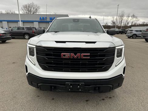 Used 2023 GMC Sierra 1500 Pro w/ Pro Value Package image 9
