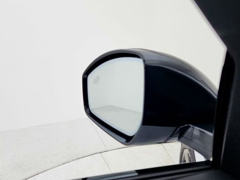 Certified 2025 Jaguar F-PACE R-Dynamic S image 27