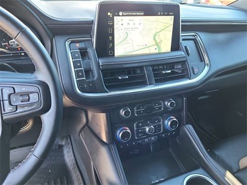 Used 2024 GMC Yukon XL AT4 image 14