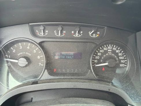 Used 2011 Ford F150 XL w/ PWR Equipment Group RWD image 7