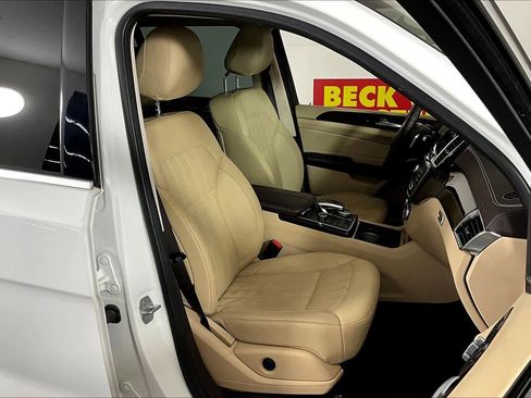 Used 2018 Mercedes-Benz GLS 450 4MATIC image 8