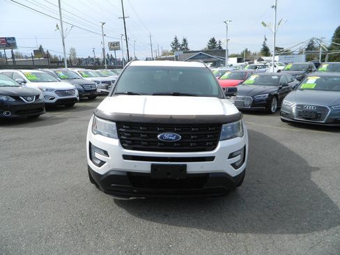 Used 2016 Ford Explorer Sport w/ Equipment Group 401A image 3