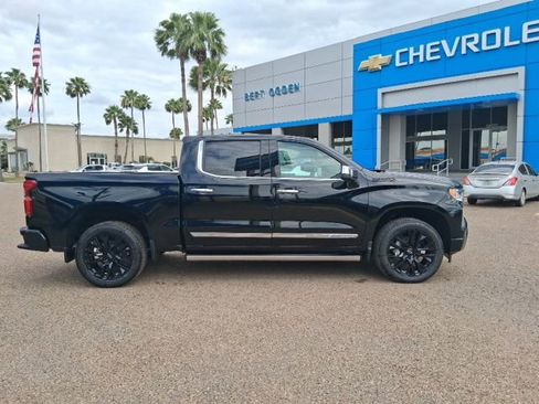 New 2026 Chevrolet Silverado 1500 High Country AWD/4WD image 4