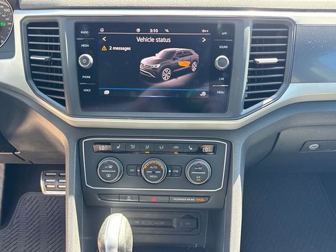 Used 2021 Volkswagen Atlas Cross Sport SE w/ V6 Towing Package image 23