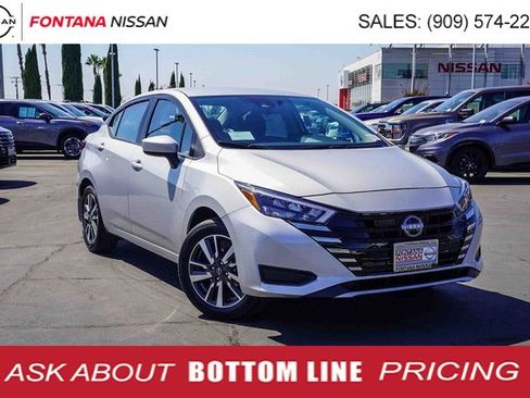 New 2025 Nissan Versa SV w/ Trunk Package image 1