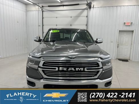 Used 2019 RAM 1500 Laramie AWD/4WD image 7