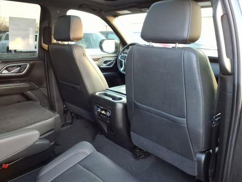 Used 2021 Chevrolet Tahoe LT w/ LT Signature Package image 22