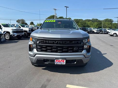 Used 2023 Chevrolet Silverado 1500 Custom w/ LPO, Dark Essentials Package AWD/4WD image 10