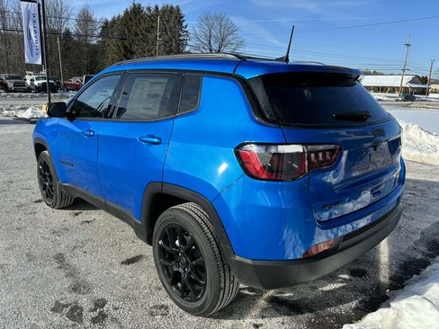 New 2026 Jeep Compass Latitude AWD/4WD image 6