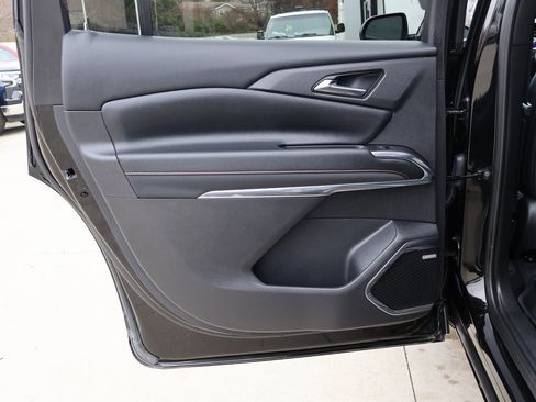 Certified 2024 Chevrolet Traverse RS w/ LPO, Floor Liner Package image 30