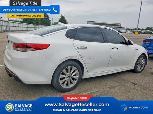 Used 2017 Kia Optima LX w/ Option Group 014 FWD image 4