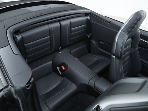 Used 2025 Porsche 911 Turbo S AWD/4WD image 21