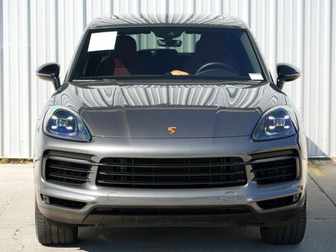 Used 2023 Porsche Cayenne AWD/4WD image 51
