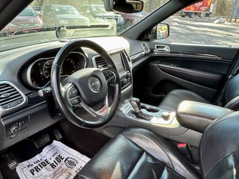 Used 2018 Jeep Grand Cherokee Trailhawk w/ Trailhawk Luxury Group image 2