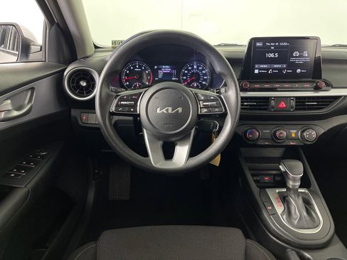 Used 2024 Kia Forte LXS FWD image 15