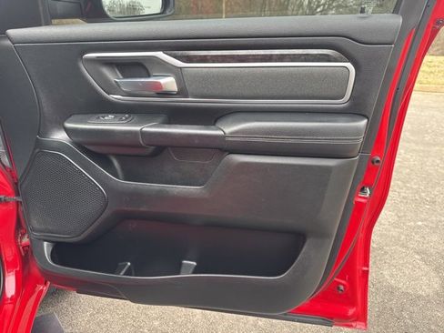 Used 2021 RAM 1500 Big Horn image 9