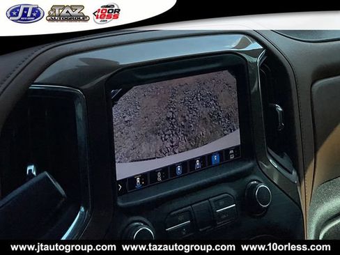 Used 2020 Chevrolet Silverado 1500 High Country w/ Technology Package AWD/4WD image 22