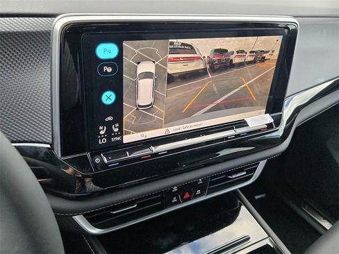 New 2026 Volkswagen Atlas Cross Sport SEL Premium R-Line image 10