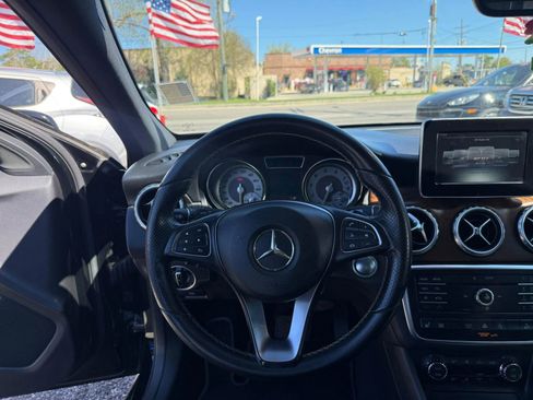 Used 2016 Mercedes-Benz GLA 250 GLA 250 4MATIC Sport Utility 4 image 14