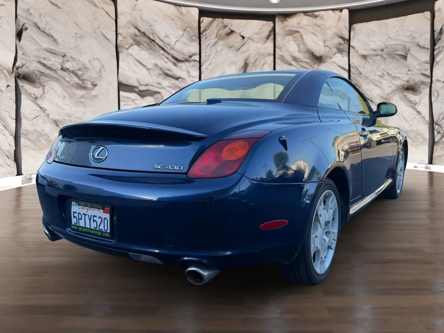 Used 2005 Lexus SC 430 Convertible w/ Preferred Accessory Pkg RWD image 6