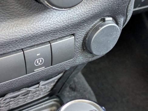 Used 2017 Jeep Wrangler Unlimited Sahara w/ Connectivity Group image 26