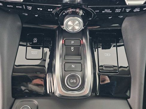 New 2026 Acura MDX SH-AWD image 32