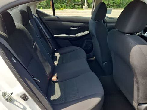 Used 2022 Nissan Sentra S FWD image 17