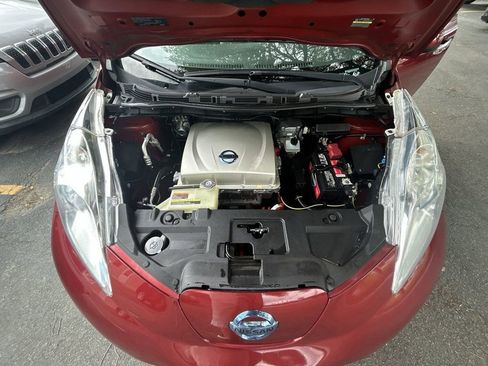 Used 2015 Nissan Leaf S w/ Charge Package FWD image 11