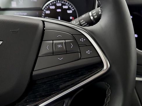 Used 2025 Cadillac XT5 Premium Luxury FWD image 23