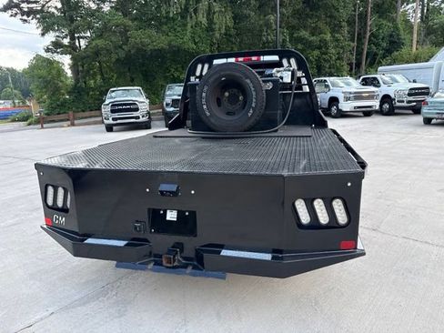 Used 2021 RAM 3500 Tradesman w/ Chrome Appearance Group AWD/4WD image 8