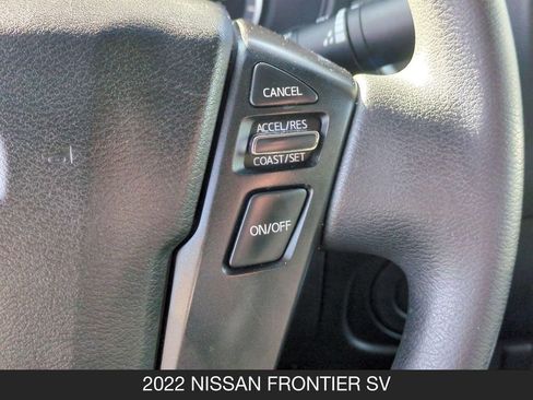 Used 2022 Nissan Frontier SV RWD image 18
