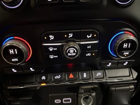 Used 2021 Chevrolet Silverado 1500 RST w/ All Star Edition Plus image 37