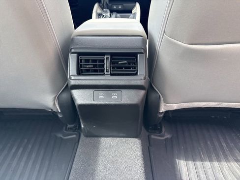 Certified 2025 Honda Accord SE image 34
