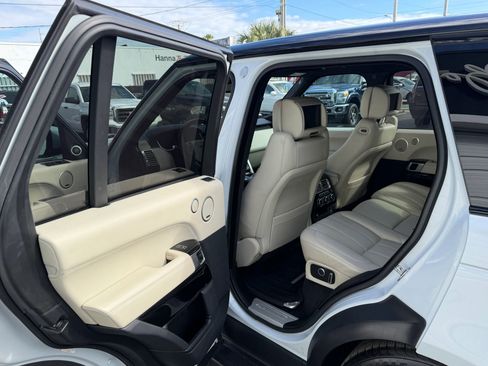 Used 2016 Land Rover Range Rover HSE image 20